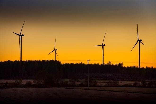 Lainvoiman saaneessa maakuntakaavassa on paikka 25 tuulivoimapuistolle. Torkkolaa ministeriö ei mukaan hyväksynyt, mutta myllyt oli pystytetty jo yleiskaavan turvin. KUVA: EETU SILLANPÄÄ