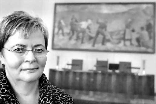 Hehku puuttuu. Liisa Jaakonsaari ei ole enää huolissaan hallituksen EU-linjasta.