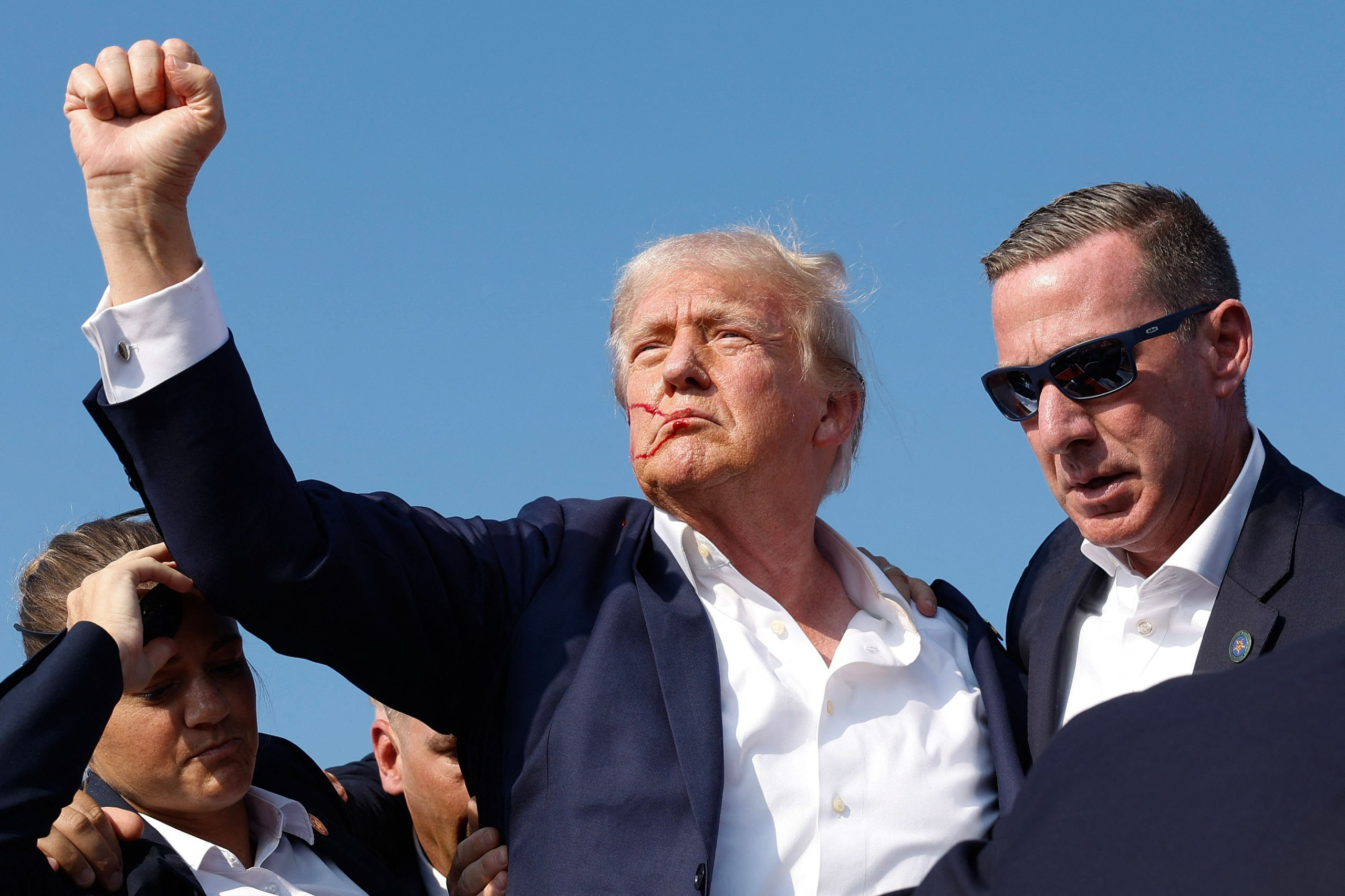 Tuomari hylkäsi Trumpin syytteet turvallisuusluokiteltujen asiakirjojen säilyttämisestä