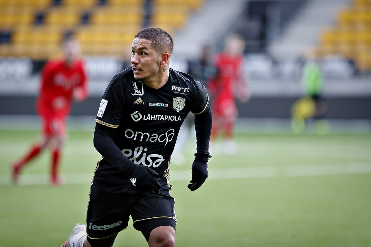 Moshtagh Yaghoubi nähtiin SJK:n paidassa kaudella 2019. Arkistokuva.