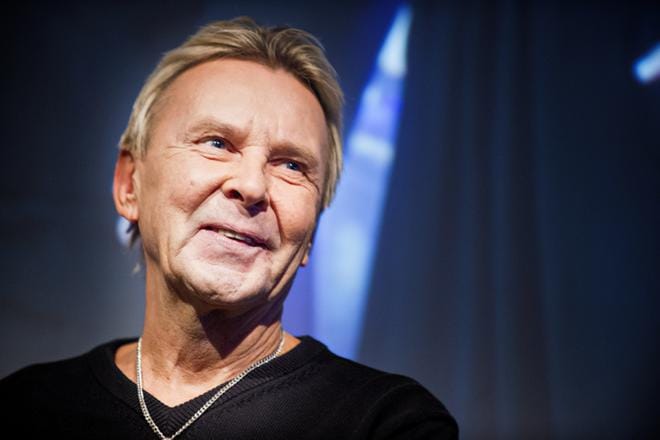Kun Matti Nykänen lauloi Helsingin kasinolla vuonna 2017, hän letkautti: "En ole oikeastaan pelimiehiä, vaikka olen pelimies." KUVA: Kimmo Penttinen