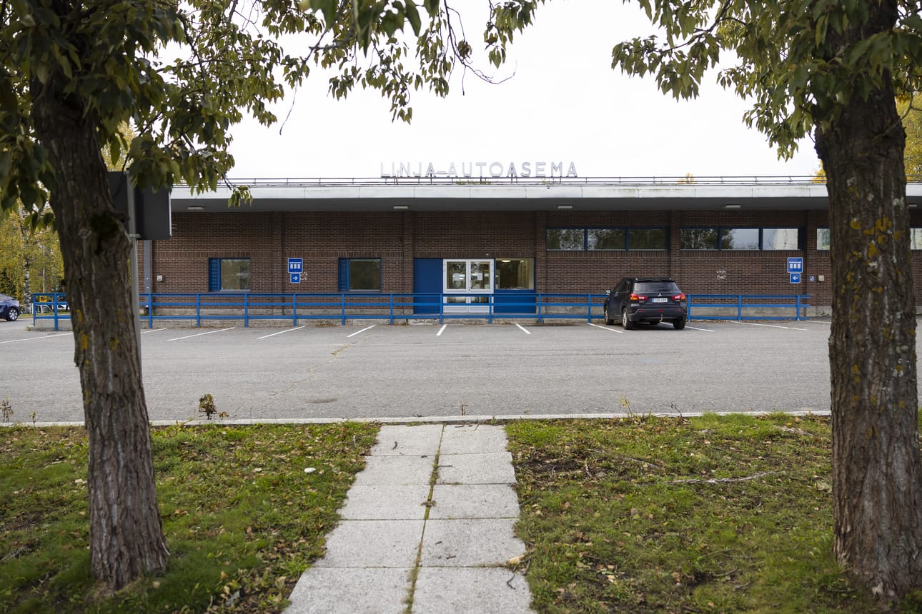 Matkahuollon vanha pakettiterminaali otetaan puoleksi vuodeksi kulttuurikäyttöön.