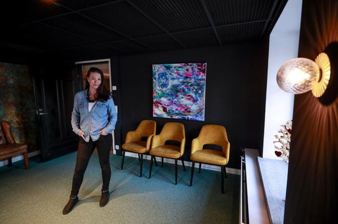 Rina Hirviniemi avaa Vaasan Kirkkopuistikolle uuden ravintolan. Kuvat: Paula Kaskimaa