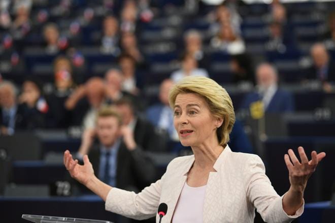 Saksalainen Ursula von der Leyen aloittaa viisivuotiskautensa EU-komission puheenjohtajana marraskuun ensimmäisenä päivänä. KUVA: EPA/PATRICK SEEGER