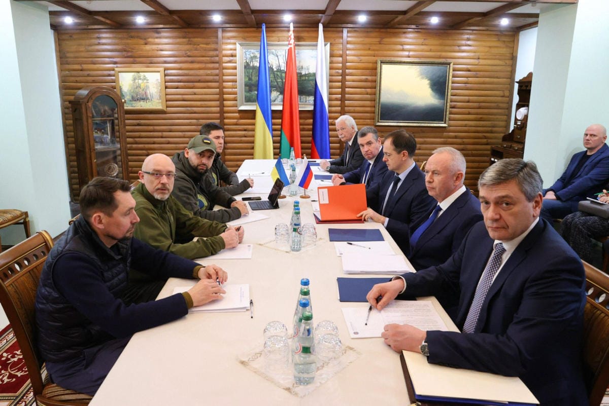 Ukrainan ja Venäjän delegaatiot ovat neuvotelleet jo usean viikon ajan. Lehtikuva/AFP