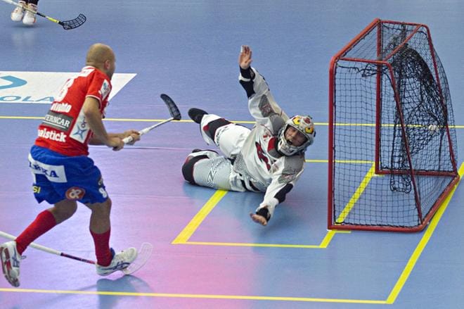 Eero Kosonen on peliuransa aikana vahtinut muun muassa Happeen maalilla. Arkistokuva: Jussi Asu