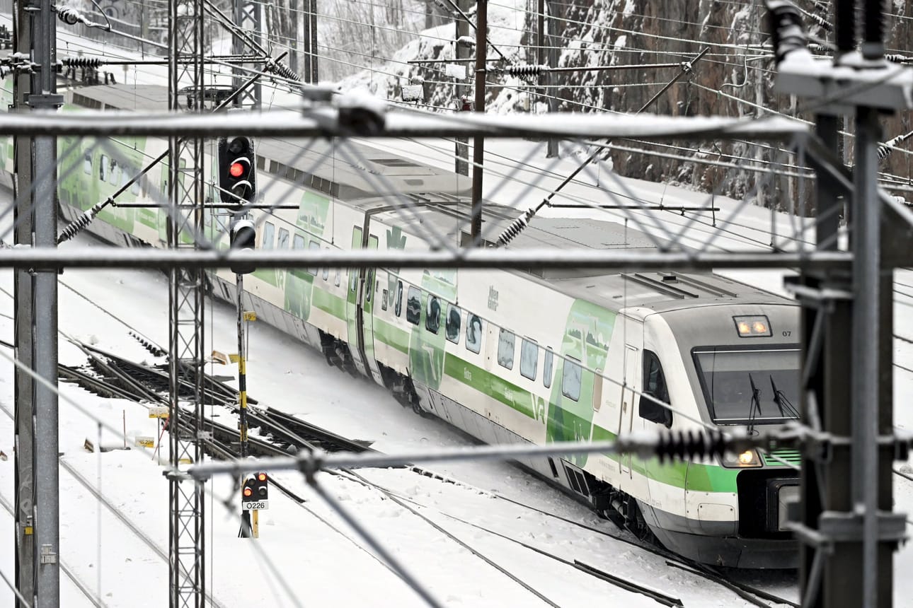 Pakkanen on aiheuttanut ongelmia VR:n junille tällä viikolla.