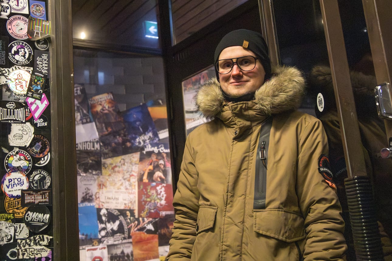 Simo Silvonen kehuu Seinäjoen useita keikkapaikkoja. Yöelämää hän kuvailee kuitenkin kuivaksi.