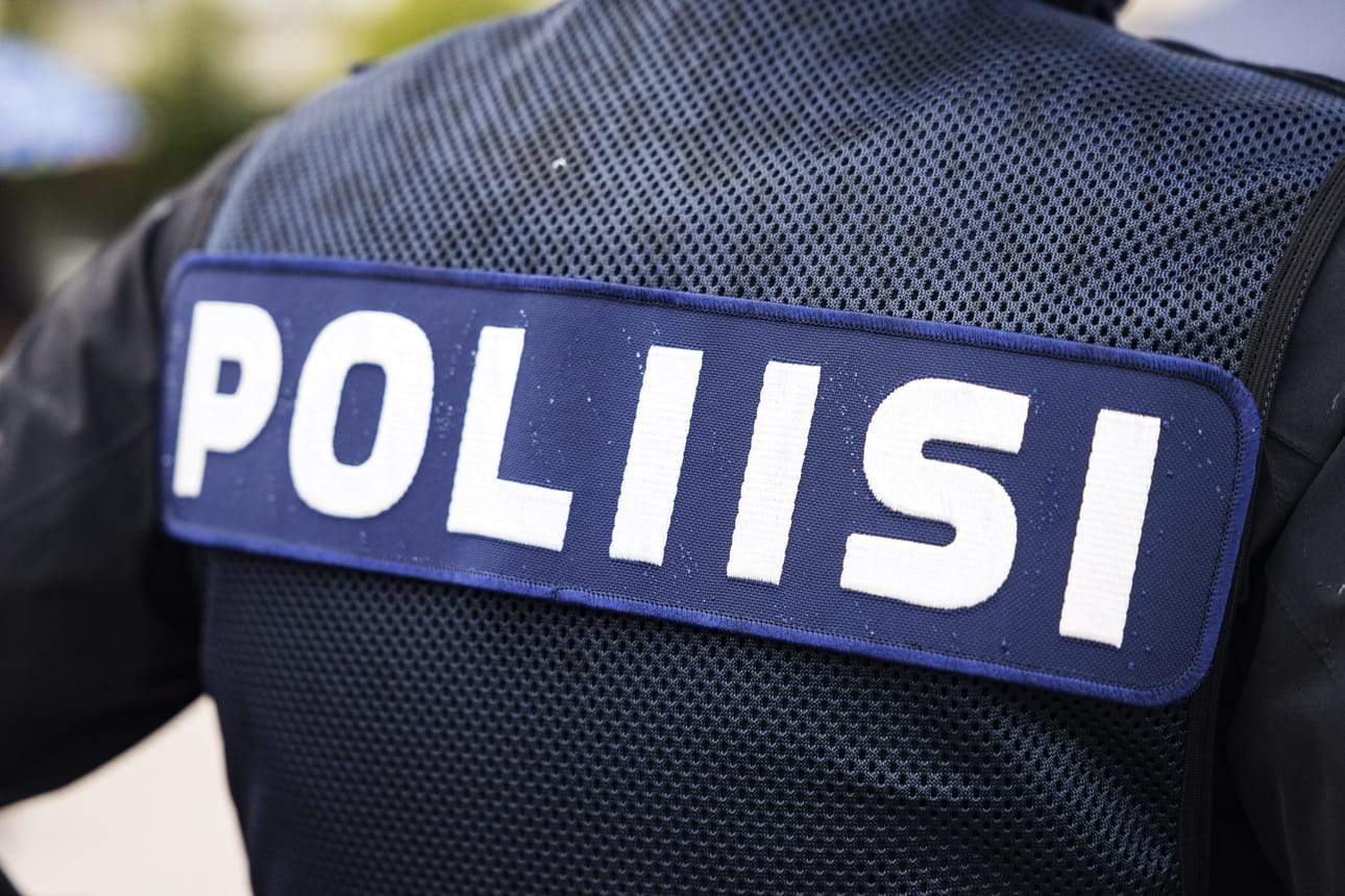 Poliisi kertoo jatkavansa asian selvittämistä yhdessä sosiaaliviranomaisten kanssa, eikä tiedota asiasta enempää. LEHTIKUVA / Roni Rekomaa
