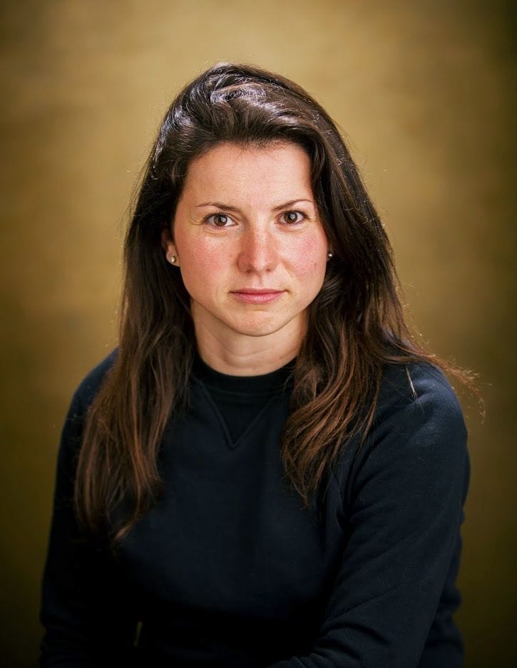 Katja Hoyer on saksalais-brittiläinen historioitsija ja journalisti: Hän kirjoittaa Saksan ja Euroopan nykytilanteesta Daily Telegraphiin, Spectatoriin ja Die Weltiin.