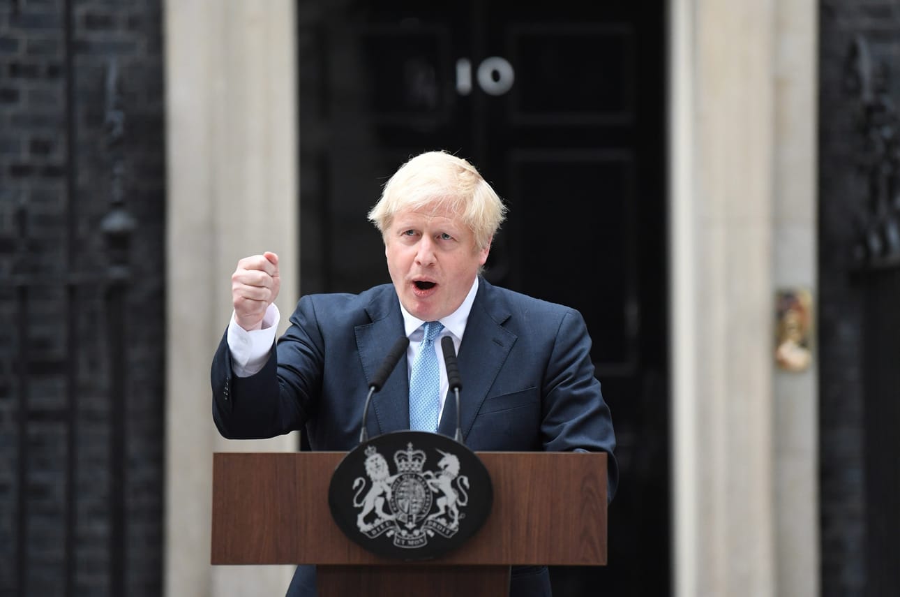 Britannian EU-eroa sinnikkäästi ajava pääministeri Boris Johnson antoi lausunnon Lontoossa tiistaina.