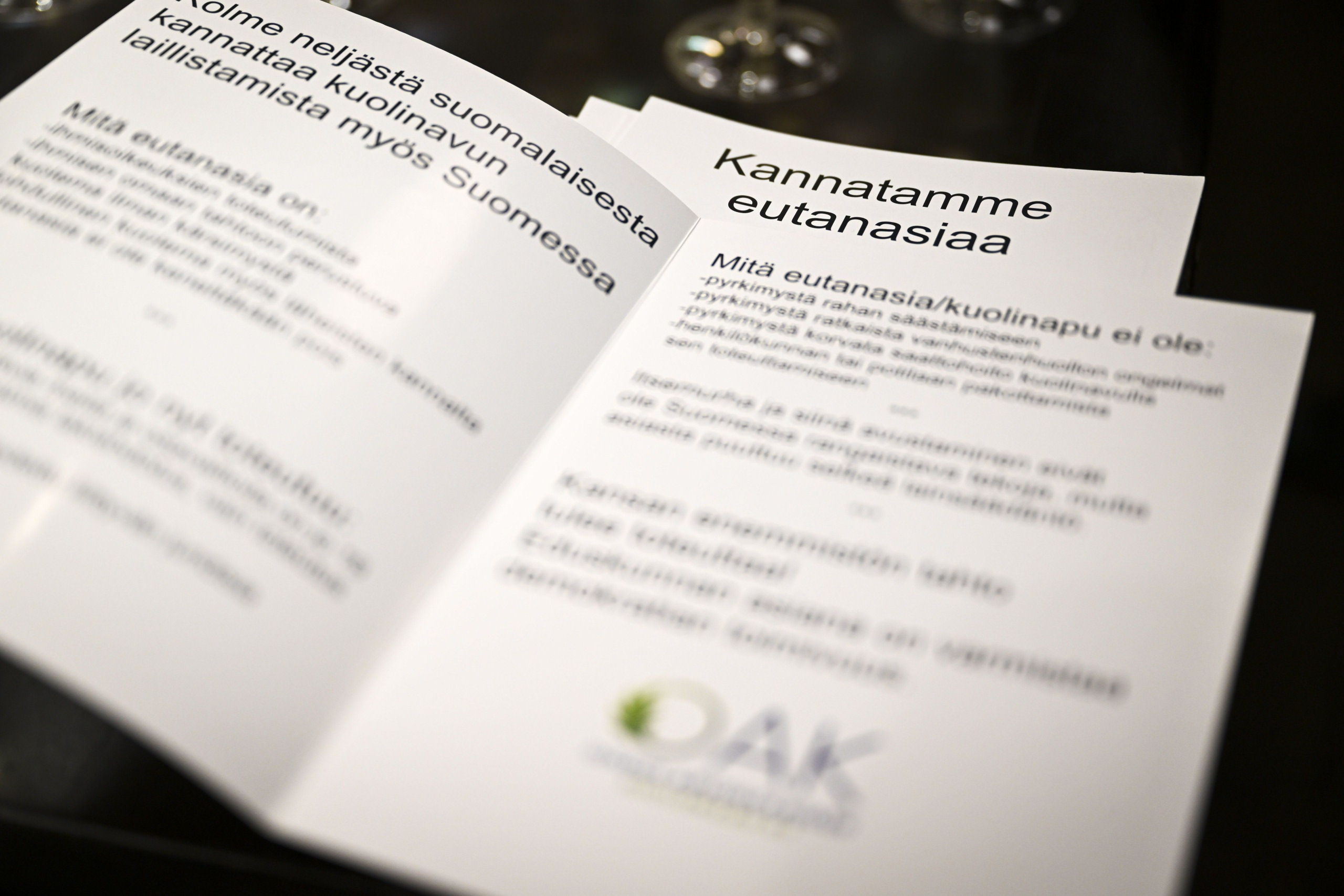 Yli puolet suomalaisista sallisi eutanasian, kertoo kysely