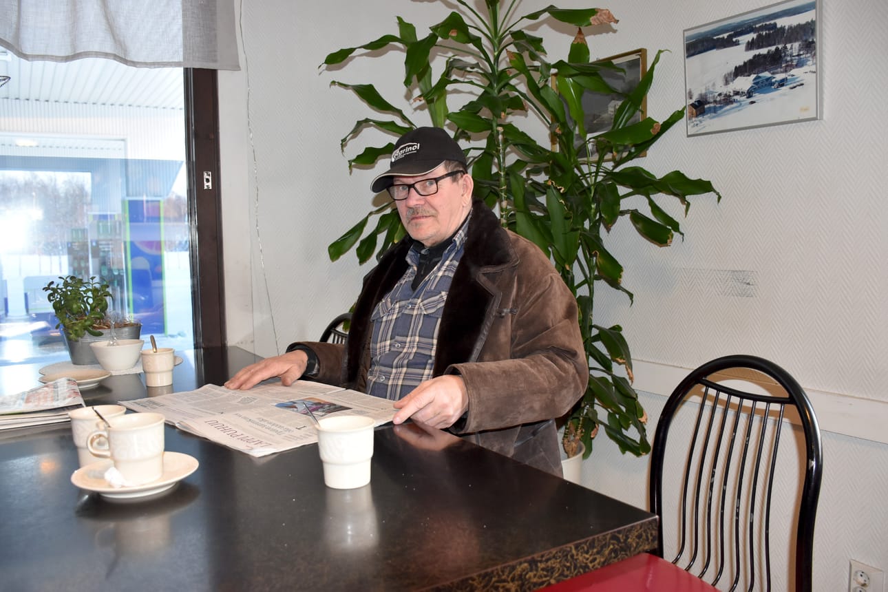 Se kaivos olisi Posiolle tervetullut, että tulisi eloa tähän pitäjään, Jouko Selkälä sanoo, ja tarkoittaa Maaninkavaaraan suunniteltua koboltikaivosta.
