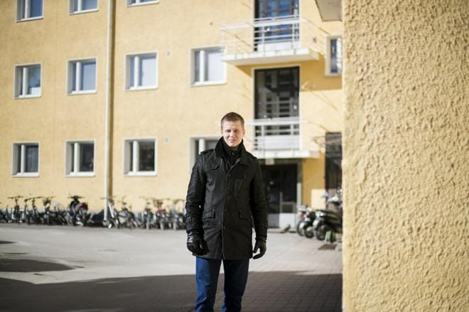 Mikko Ylihärsilä innostui kiinteistösijoittamisesta, kun hän tuli Seinäjoelle pelaamaan jalkapalloa ja pääsi tekemään graduaan Raimo Sarajärven firmaan. Nykyisin yrittäjänä itsekin toimiva Ylihärsilä osti ensimmäisen sijoitusasuntonsa vuosikymmenen alkupuolella As Oy Seinänsuusta. KUVA: KRISTA LUOMA