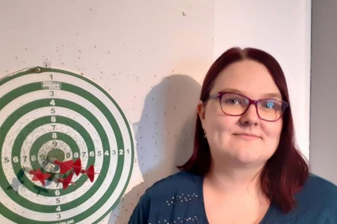 Jasmin Suomalainen löytää aina parannettavaa, vaikka hän heittää hyvin. KUVA: JASMIN SUOMALAINEN