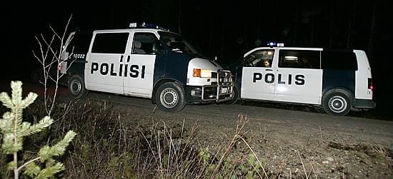 Oulussa toimiva erikoisryhmä Valo-79 oli tositoimissa muun muassa marraskuussa 2005 takaa-ajotilanteessa Taivalkoskella, kun neljää Kylmäluoman leirintäalueen ryöstänyttä henkilöä otettiin kiinni.