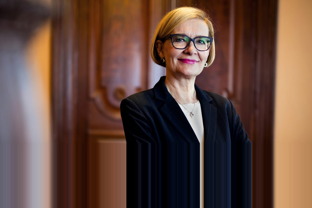 Aluevaltuuston puheenjohtajan Paula Risikon mukaan strategian valmisteluun on sitoutettu laajasti sekä päättäjiä, viranhaltijoita, että eri sidosryhmien edustajia.