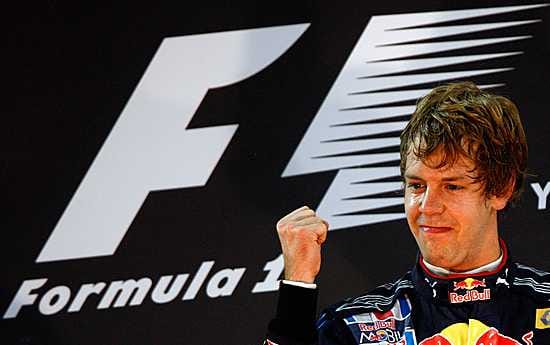 Sebastian Vettel tuuletteli voittoaan Abu Dhabin kisassa marraskuussa.