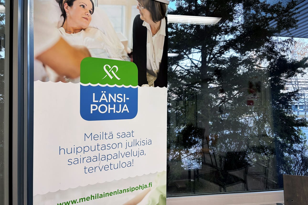 Kuntien ja Mehiläisen omistama yhteisyritys aloitti toimintansa Länsi-Pohjan sairaalassa vuonna 2018. Monien vaiheiden kautta sopimus Mehiläisen kanssa päättyy ensi vuoden lopussa.