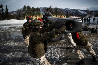 Suomi ensi kertaa mukana harjoittelemassa Naton yhteistä puolustusta – Lappiin vyöryi kalustoa, harjoitus alkaa maanantaina