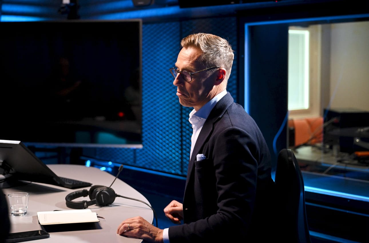 Presidentti Alexander Stubb kommentoi Ylellä Qatarin emiirin tulevaa virallista vierailua Suomeen. LEHTIKUVA / Antti Aimo-Koivisto