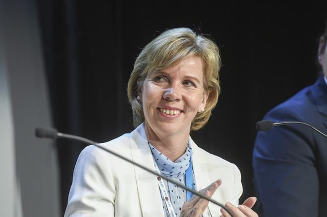 RKP:n jatkokaudelle mielivä puheenjohtaja Anna-Maja Henriksson pyrkii viemään puolueensa osaksi Antti Rinteen (sd.) hallitusta. KUVA: Kimmo Brandt / Arkisto