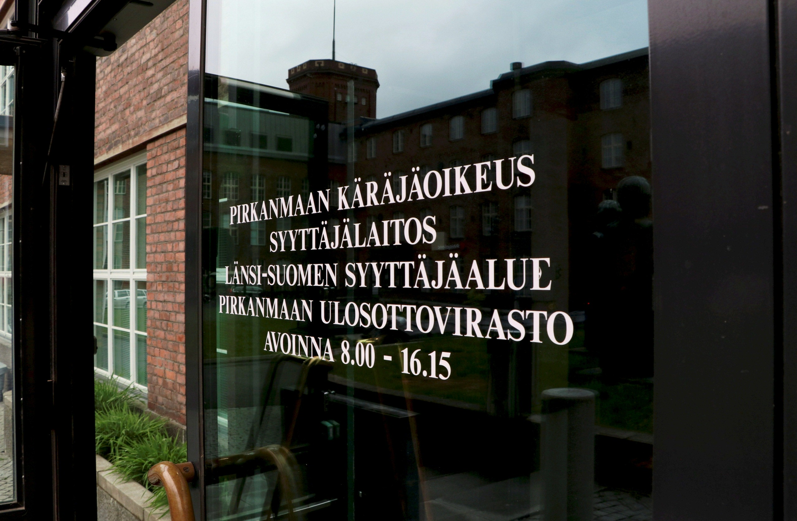 Käräjäoikeus korotti Liberia-sotarikosjutussa syyttömäksi todetun korvauksia – kokonaissumma nousee yli puoleen miljoonaan