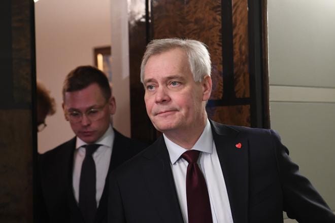 Hallitustunnustelija Antti Rinne tapasi aamupäivän aikana eduskuntaryhmät. Hallitusneuvottelut käydään iltapäivällä. KUVA: Kimmo Brandt/compic