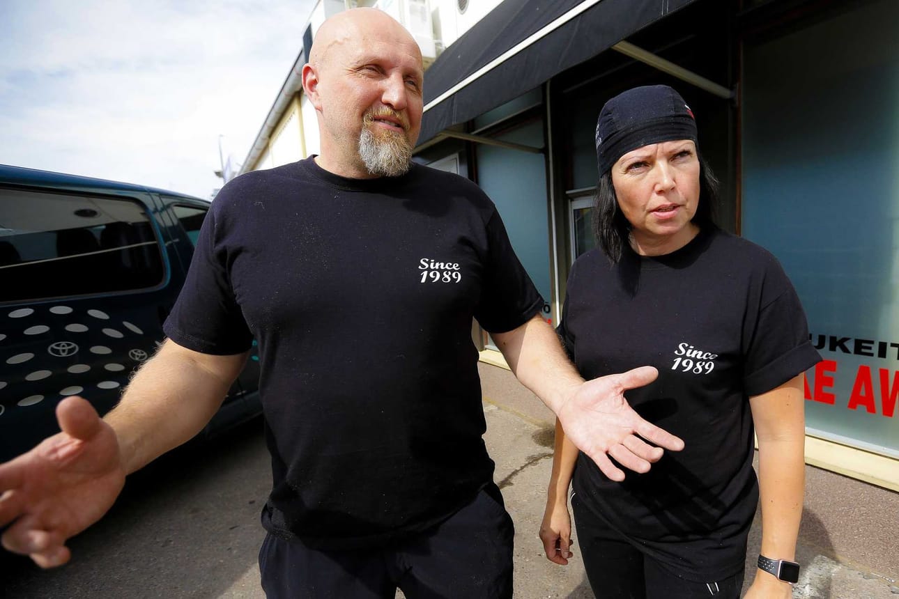 Katukeittiö Take Awayn yrittäjäpariskunta Vesa Pukkila ja Tuula Autio toteavat, että hyvä asiakaspalaute on paras palkinto. Sillä pyöritystä jaksaa taas pitkään.