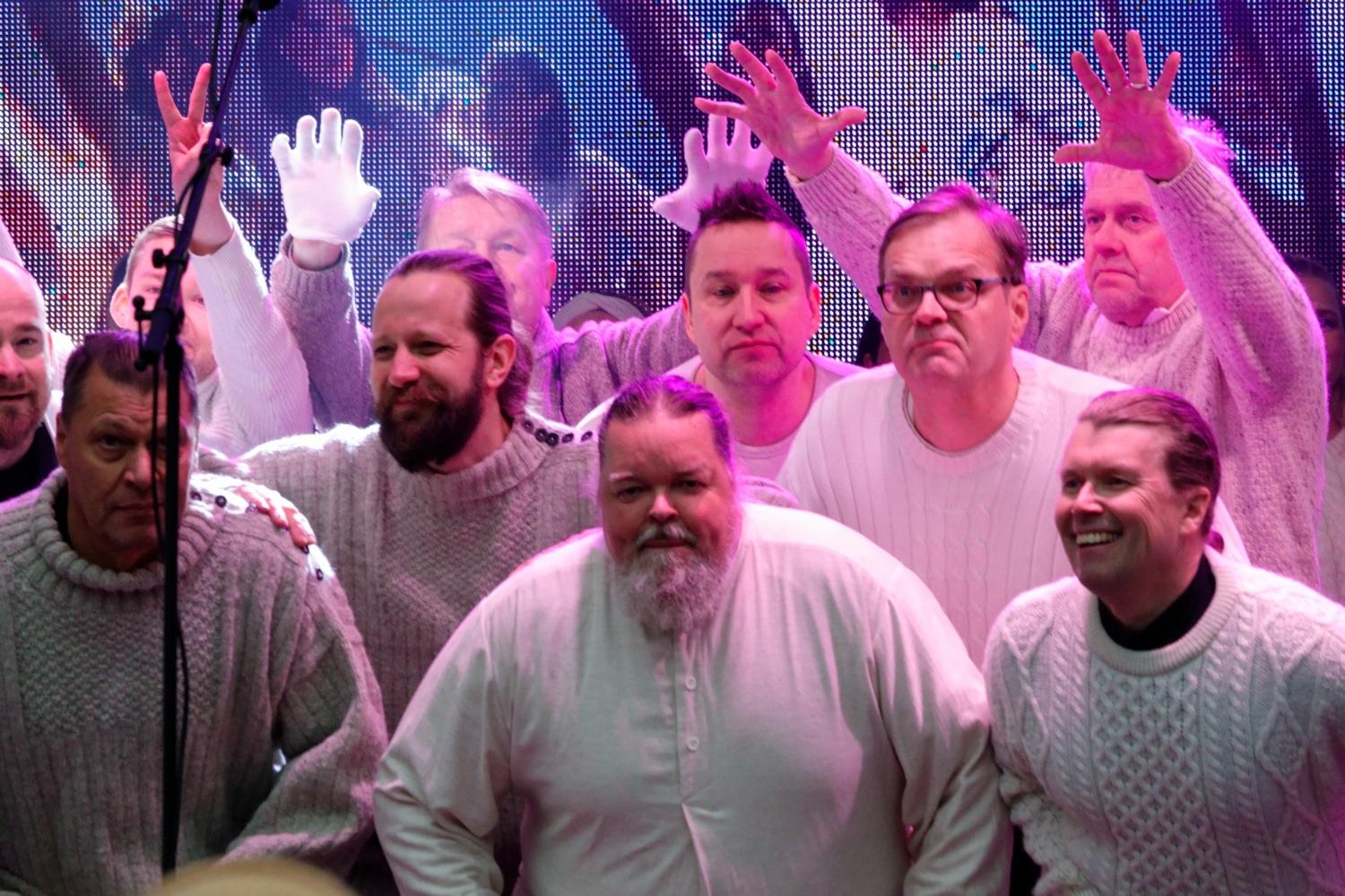 Iso Ilon Luontohetkiä -teoksessa musiikillinen mikroilmasto soi monilajisena