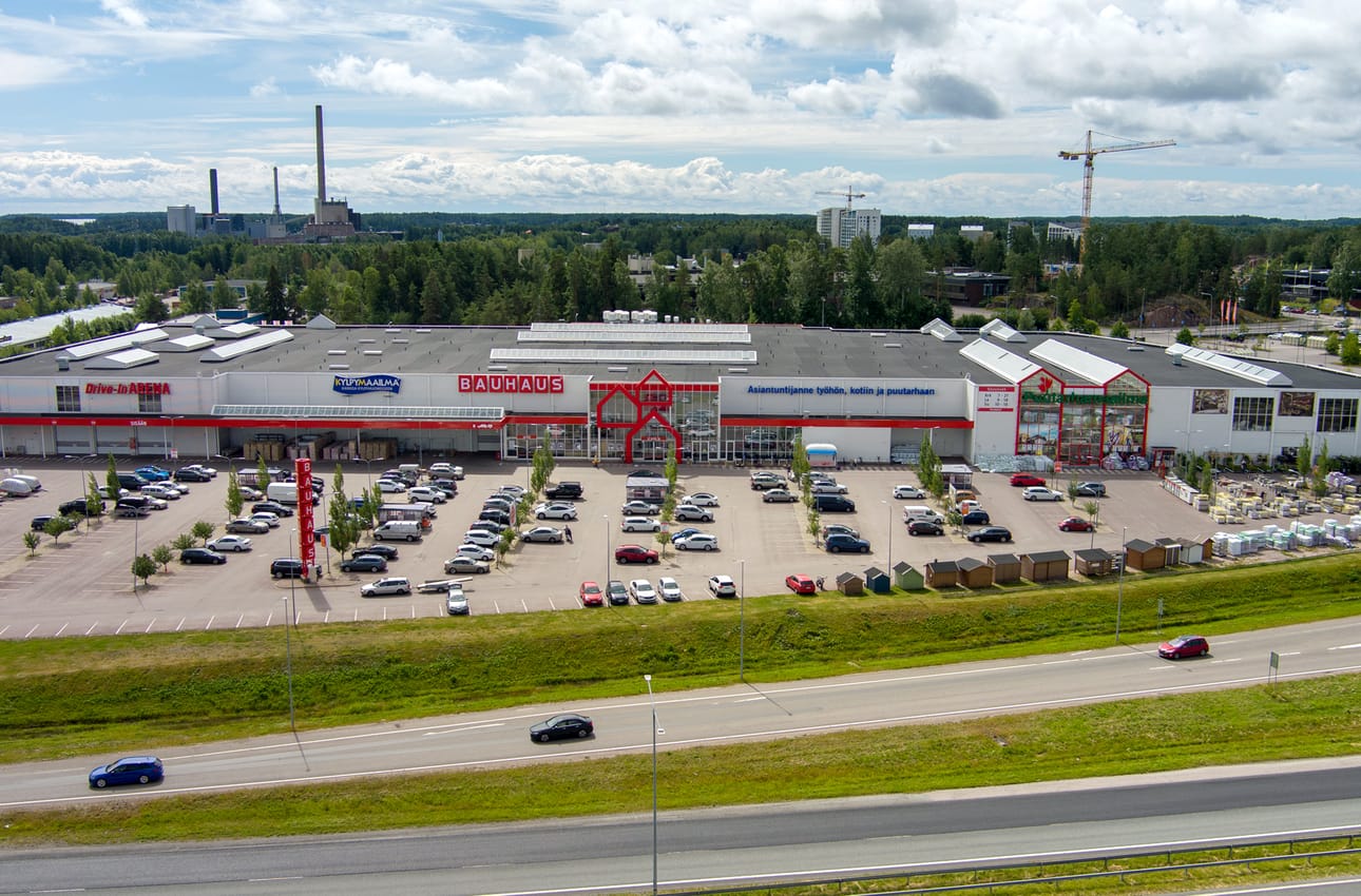 Bauhaus & Co Ky haluaa laajentua hieman pienempiinkin kaupunkeihin. Kuvassa on ketjun liike Espoossa.
