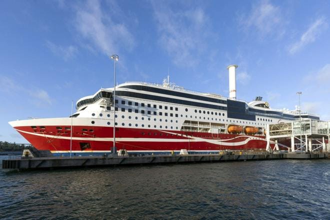 Karille ajanut Viking Linen matkustaja-alus Viking Grace Maarianhaminan satamassa 22. marraskuuta 2020. tLEHTIKUVA / NICLAS NORDLUND