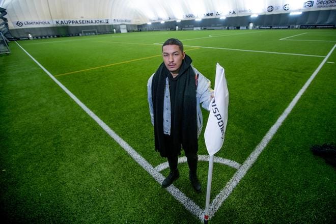 Moshtagh Yaghoubin sopimus SJK:n kanssa kestää tämän vuoden loppuun. Talviharjoittelu Wallsportissa uudessa joukkueessa maistuu miehelle muutaman kuukauden seurattoman jakson jälkeen.