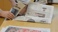Näin taittelet tabloidi-Kalevasta biojätepussin