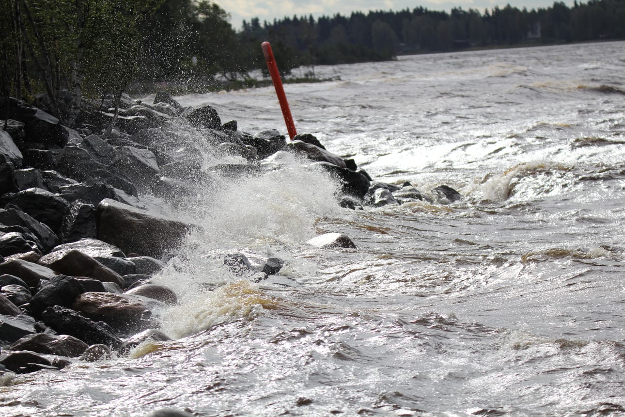 Rauli-myrsky alkaa heikentyä lauantai-iltana.