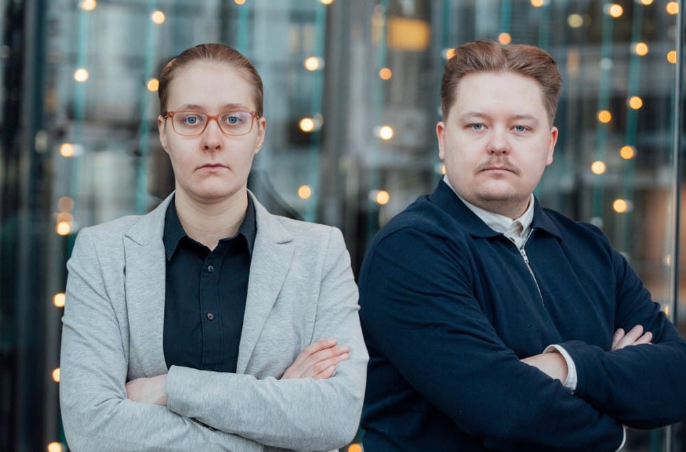 Laura Laaksolla ja Jere Tapiolla on asiaa.