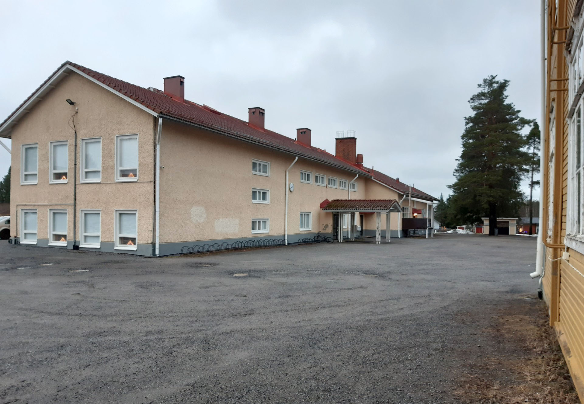 Aseman koulun oppilaita siirretään ensi vuonna Kirkkomännikön kouluun – Syynä sisäilmaongelmat