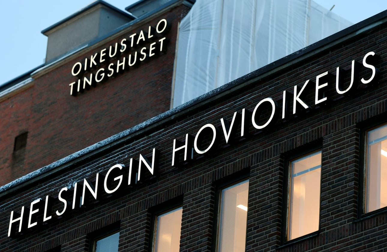 Syyttäjän mukaan Johanneksen kouluksi kutsutun henkisen koulun johtaja hyväksikäytti seksuaalisesti useita naisia erilaisten "hoitojen" varjolla. LEHTIKUVA / ANTTI AIMO-KOIVISTO