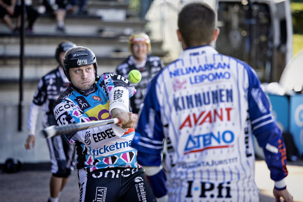 Markus Hallasuo on voittanut Ykköspesiksen lyöjäkuninkuuden kaksi kertaa. Arkistokuva.