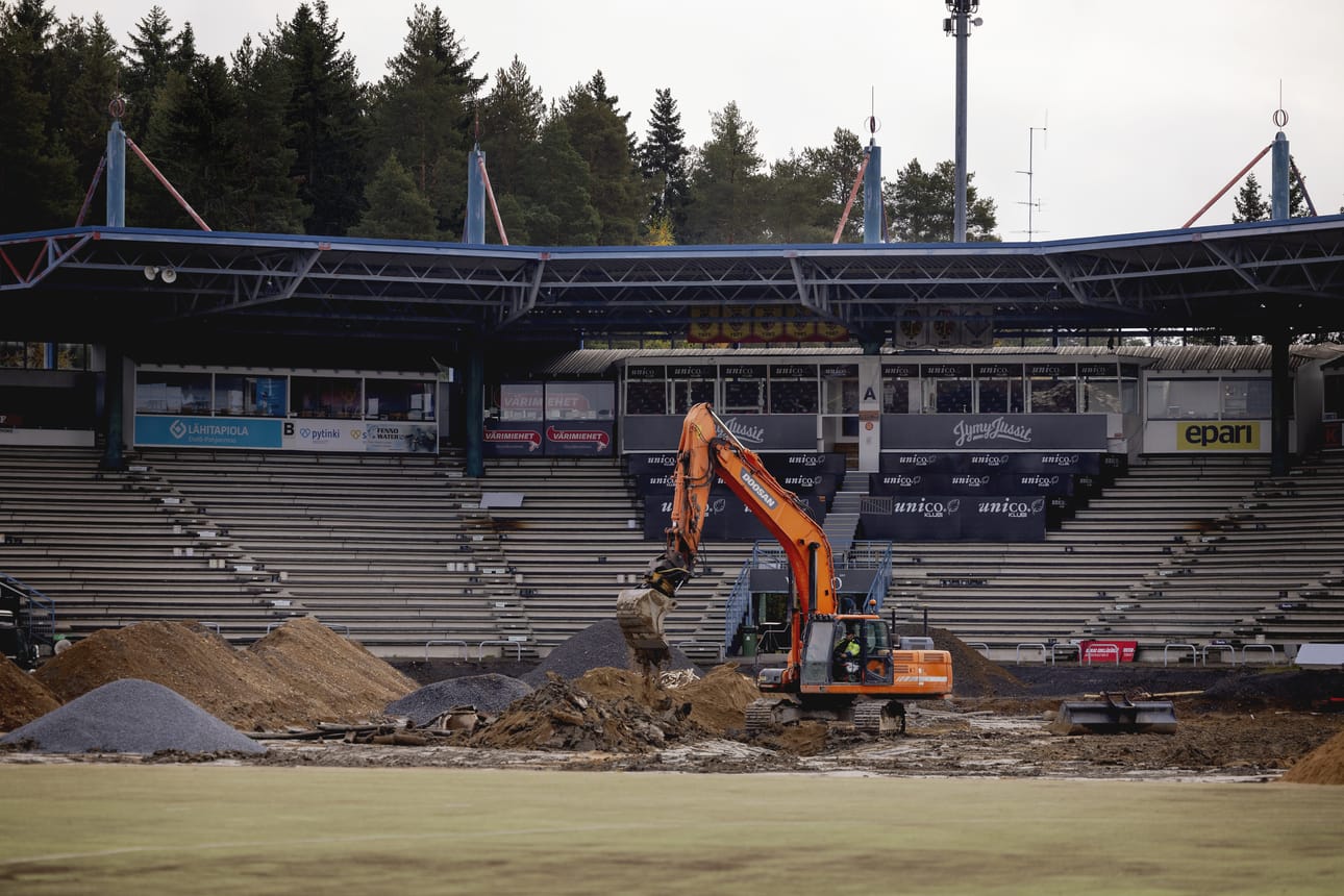 Seinäjoen pesäpallokenttä on kunnostustöiden kourissa. Kentän pinta on uusittu viimeksi 15 vuotta sitten.