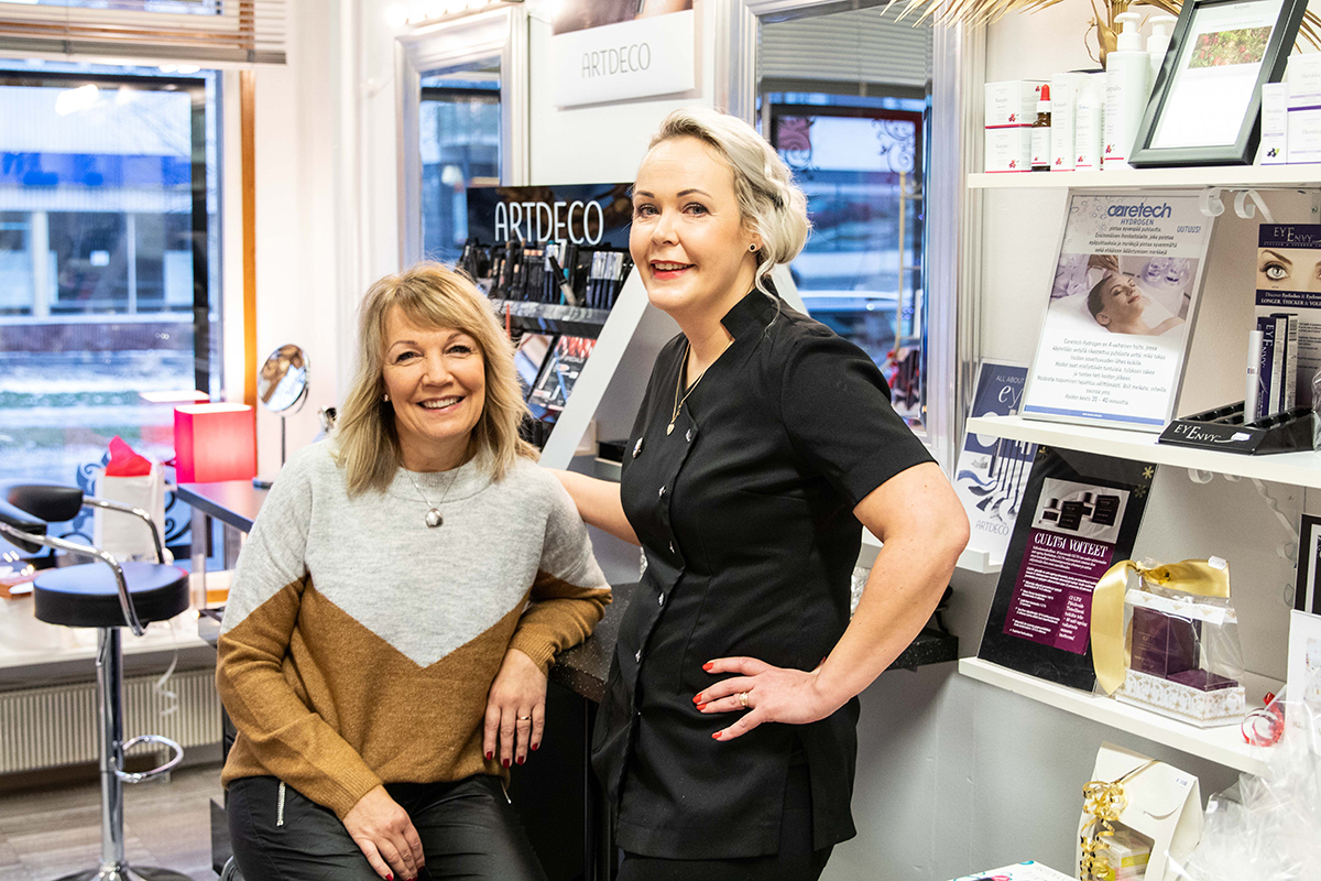 Säännöllinen kosmetologilla käynti ja oikeanlainen kotihoito ovat avaimet kauniiseen ihoon – ”Tärkein työ tehdään kotona”