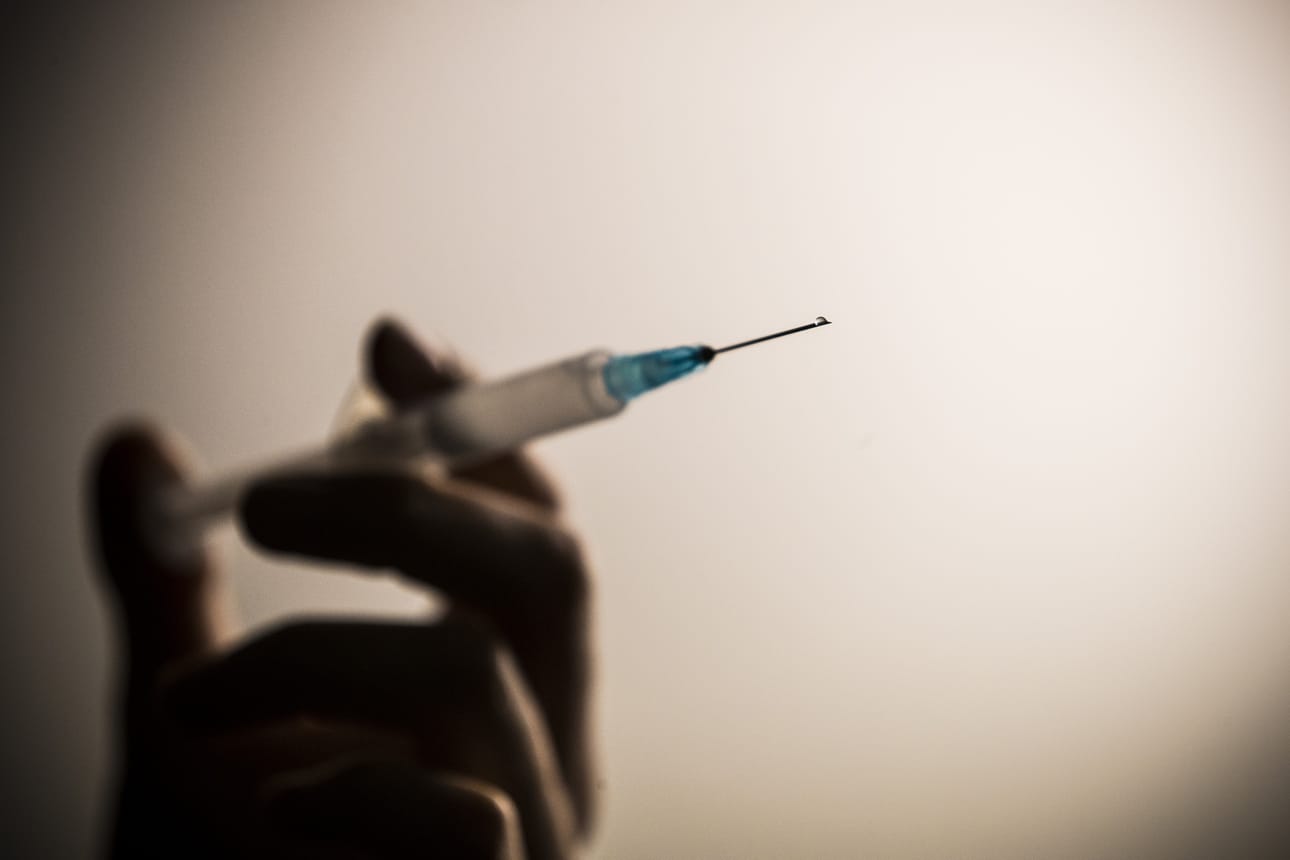 Tuhkarokkoa vastaan Suomessa annetaan MPR-rokote.