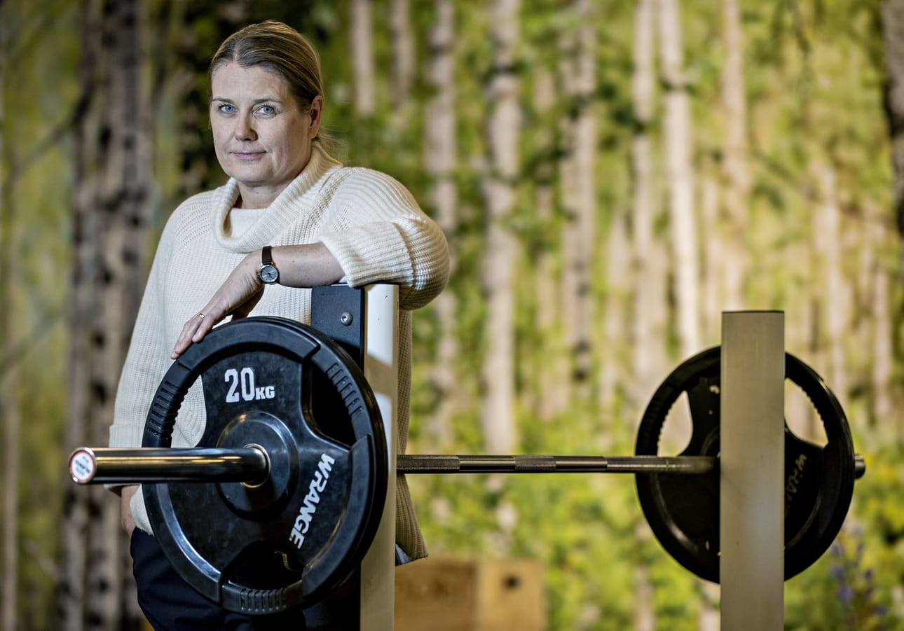 Liikun toimitusjohtaja Johanna Riihijärvi ei usko, että kuntosalien avoinna pitäminen vaikuttaisi koronatilanteeseen negatiivisesti.