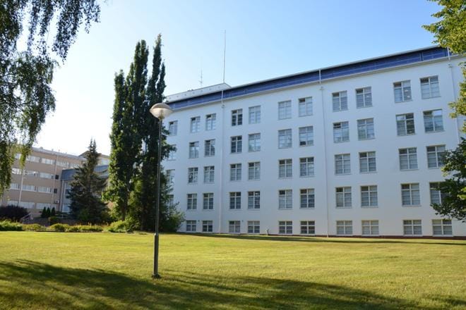 Entisen Härmän sairaalan kiinteistö on nyt uusissa käsissä. Arkistokuva: Outi Rantala