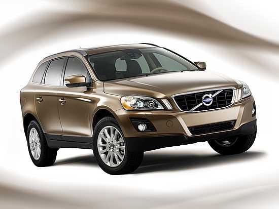 Volvo XC60 -mallia valmistetaan Volvon tehtailla Gentissä, Belgiassa. Ennakkomyynti käynnistyy Suomessa maaliskuussa.
