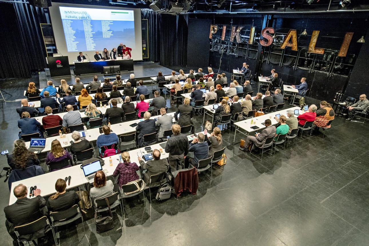 Oulun kaupunginhallitus päätti 23. maaliskuuta, että johtavat viranhaltijat voivat käynnistää yhteistoimintamenettelyt tarvittaessa. Arkistokuva.