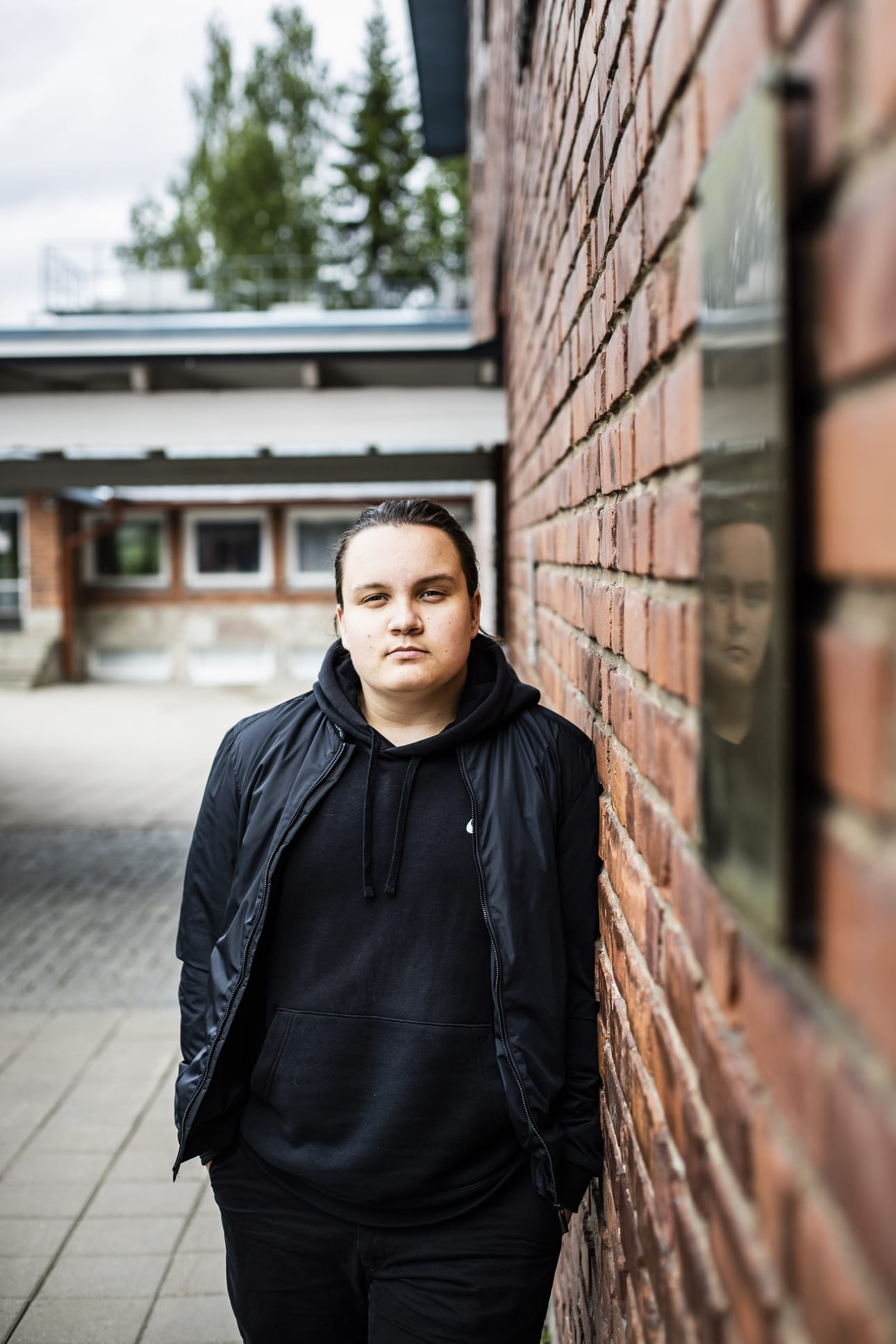 Lukiota on vielä pari vuotta jäljellä, mutta tähänastisen työkokemuksen perustella Sulo Laukkanen näkee näyttelijän työn mahdollisena uravalintana.