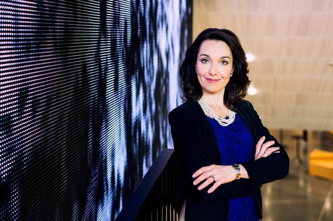 Miia Kivipelto vastaanotti uusiseelantilaisen Ryman-palkinnon viime vuonna. Sen luovutti etänä maan pääministeri Jacinda Arden. KUVA: MARCUS JORDÖ