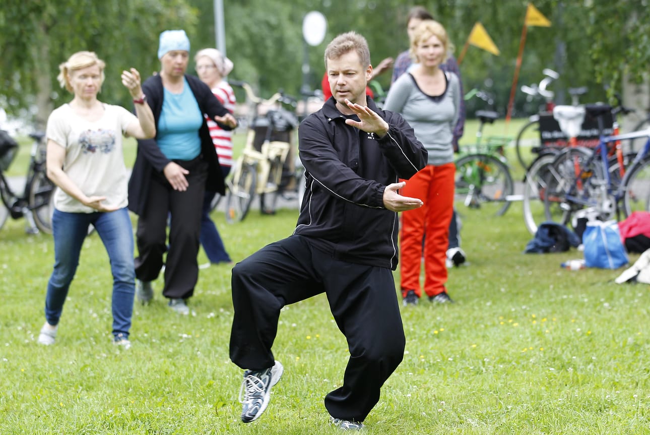Sää oli suotuisa taijin kokeilijoille, joita tuli reilu paikalle reilu kolmekymmentä.