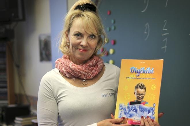 Sari Salo kokee kutsun olevan suuri arvostuksen osoitus lasten parissa tehtävälle työlle ja kyläkoululle. KUVA: JOHANNA KATAJA